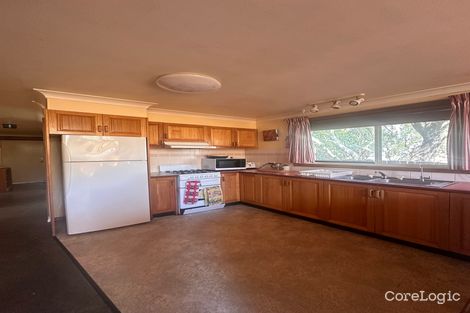 Property photo of 32 Martin Street Armidale NSW 2350