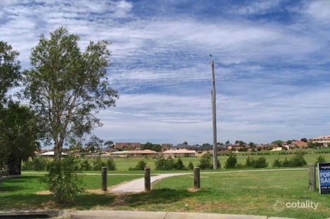 Mummuga Cl, Flinders, NSW 2529