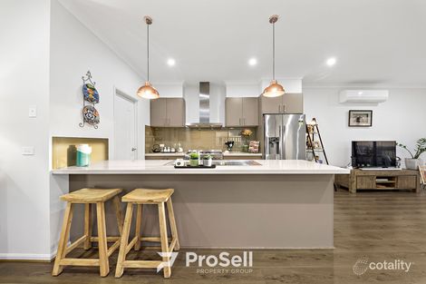 Property photo of 9 Weatherall Way Keysborough VIC 3173