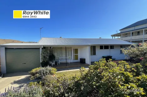 44 Otway St, Gundagai, NSW 2722