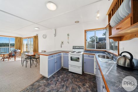 Property photo of 151 Lewisham Scenic Drive Lewisham TAS 7173