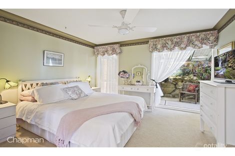 Property photo of 3 Woolybutt Place Mount Riverview NSW 2774