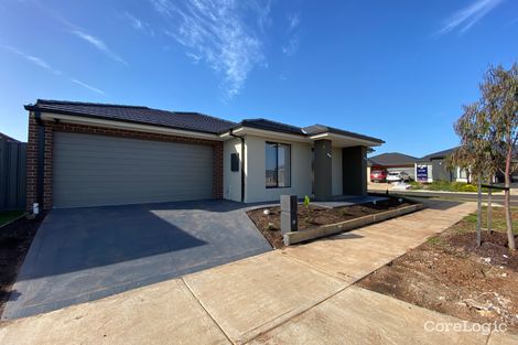 Property photo of 25 Diamantina Way Cobblebank VIC 3338