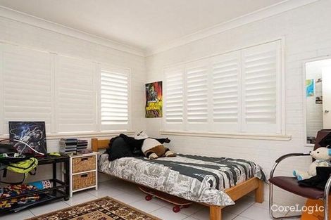 Property photo of 2/17 Meyer Street Southport QLD 4215