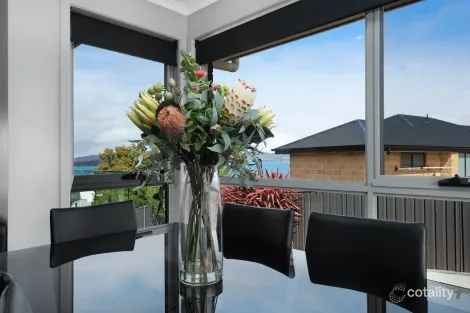 Property photo of 21 Lagoon View Court Midway Point TAS 7171