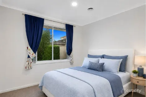 Property photo of 4 Dalkeith Drive Point Cook VIC 3030