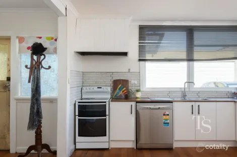 Property photo of 11 Belhaven Crescent Newstead TAS 7250