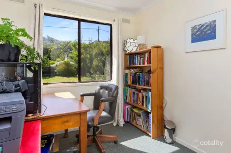 Property photo of 9 Point Avenue Skenes Creek VIC 3233