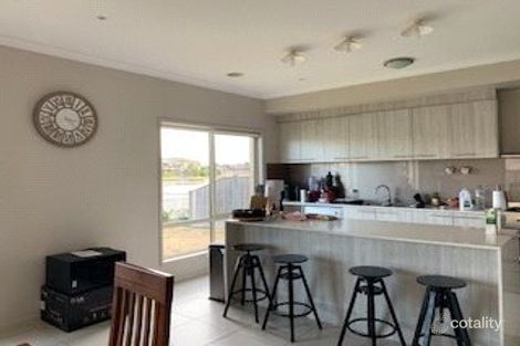 Property photo of 9 Rhode Island Close Point Cook VIC 3030
