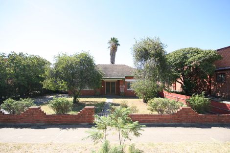 4 Mooringe Ave, North Plympton, SA 5037