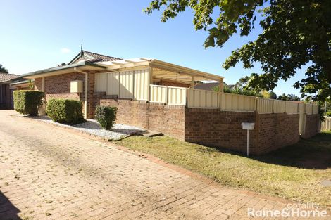 Property photo of 35 Bugatti Drive Ingleburn NSW 2565