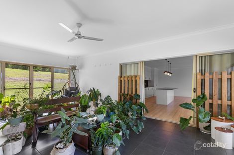 Property photo of 46 Highland Court Pie Creek QLD 4570