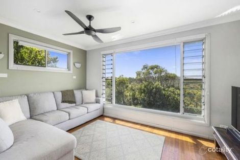 Property photo of 30 Ocean View Road Arrawarra Headland NSW 2456