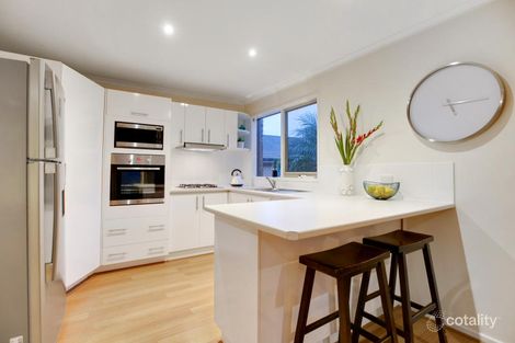 Property photo of 18 Majestic Drive Somerville VIC 3912