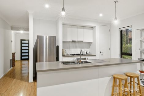 Property photo of 24 Prominence Boulevard Armstrong Creek VIC 3217