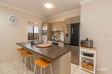 Property photo of 8A Shark Court Mount Louisa QLD 4814