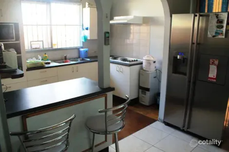 Property photo of 6 Grevillea Crescent Prestons NSW 2170