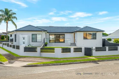 18 Stacey St, Fairfield West, NSW 2165