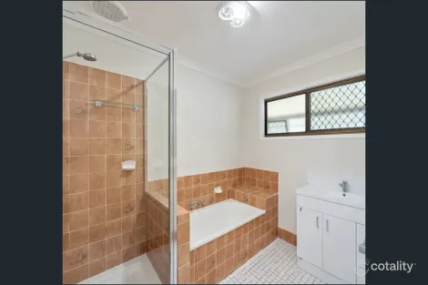 Property photo of 2 Redruth Road Alexandra Hills QLD 4161
