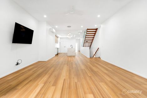 Property photo of 45B Wooloowin Avenue Wooloowin QLD 4030