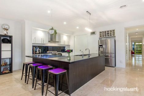 Property photo of 170 Tenterfield Drive Burnside Heights VIC 3023