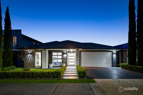 17 RADISICH LOOP, ORAN PARK, NSW 2570
