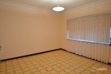 Property photo of 24 Merriedale Crescent Harvey WA 6220