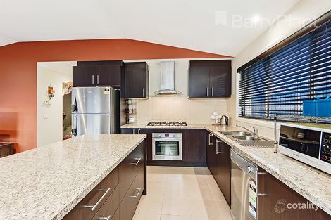 Property photo of 3 Ashgrove Drive Deer Park VIC 3023