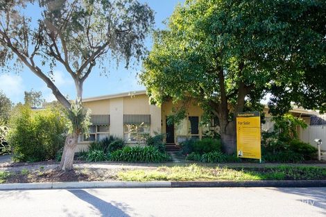 4 Gretel Cres, Paralowie, SA 5108