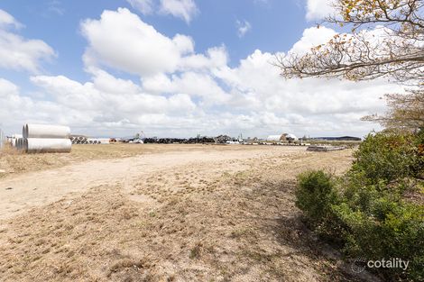 28 Crichtons Rd, Paget, QLD 4740