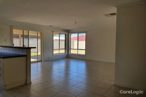 Property photo of 27 Lakeland Road Munno Para West SA 5115