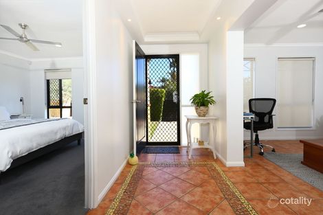 Property photo of 4 Colonial Court Mudgeeraba QLD 4213