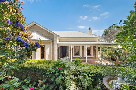 2 Chestnut Gr, Magill, SA 5072