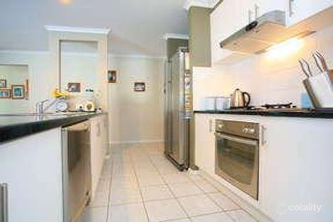 Property photo of 28 Chardonnay Drive Skye VIC 3977
