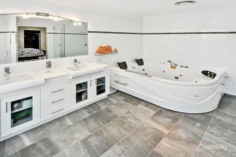 Property photo of 42 Sir Joseph Banks Drive Pelican Waters QLD 4551