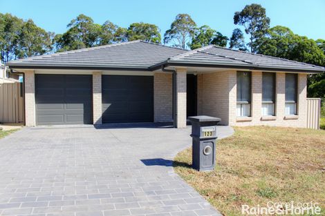 Property photo of 123 Northlakes Drive Cameron Park NSW 2285