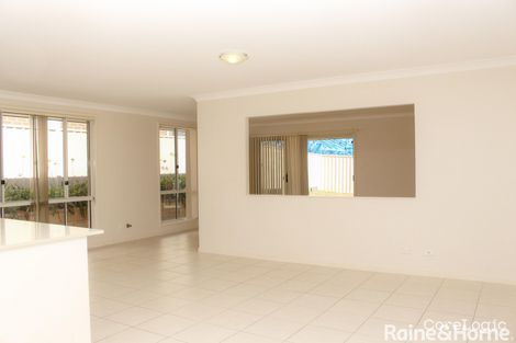 Property photo of 123 Northlakes Drive Cameron Park NSW 2285