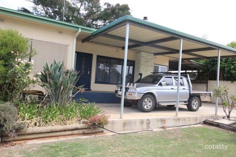 66 Lawrie Tce, Waikerie, SA 5330