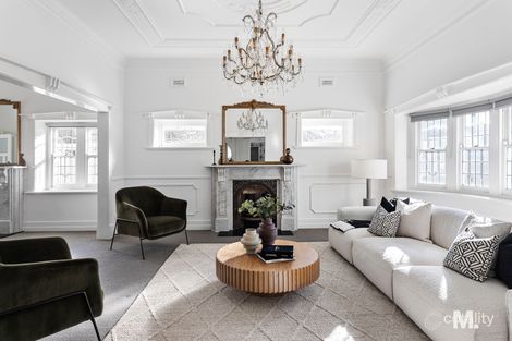 Property photo of 133 Woodland Street Essendon VIC 3040