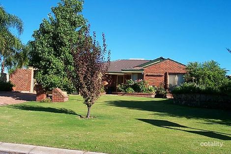 45 Redheart Dr, Thornlie, WA 6108