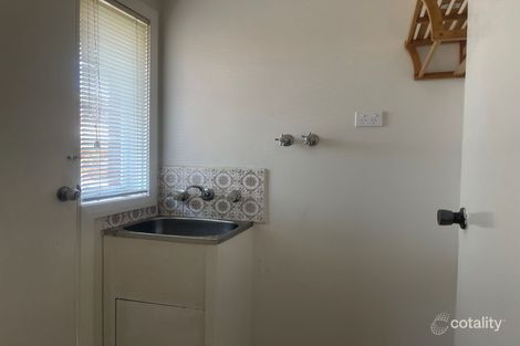 Property photo of 2/92 Purinuan Road Reservoir VIC 3073