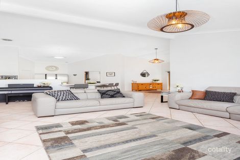 Property photo of 33 Oakland Hills Boulevard Currambine WA 6028