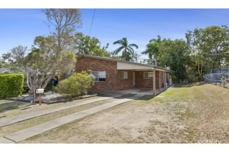 2/4 O'Shanesy St, Koongal, QLD 4701