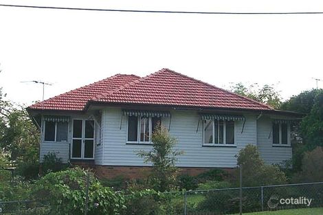 17 Halcyon St, Wavell Heights, QLD 4012