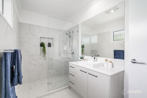 Property photo of 40 Parkview Avenue Wynnum QLD 4178