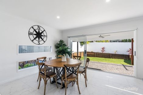 Property photo of 42 Parkview Avenue Wynnum QLD 4178