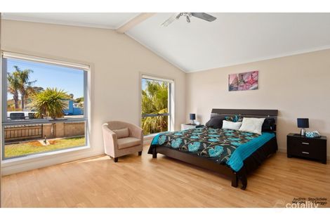 Property photo of 22 Irving Road Cowes VIC 3922