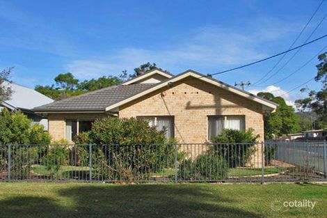 60 Adelaide Ave, Umina Beach, NSW 2257