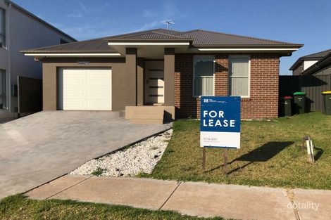 5 Zornia St, Denham Court, NSW 2565