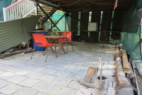 Property photo of 32 Hand Court Delan QLD 4671